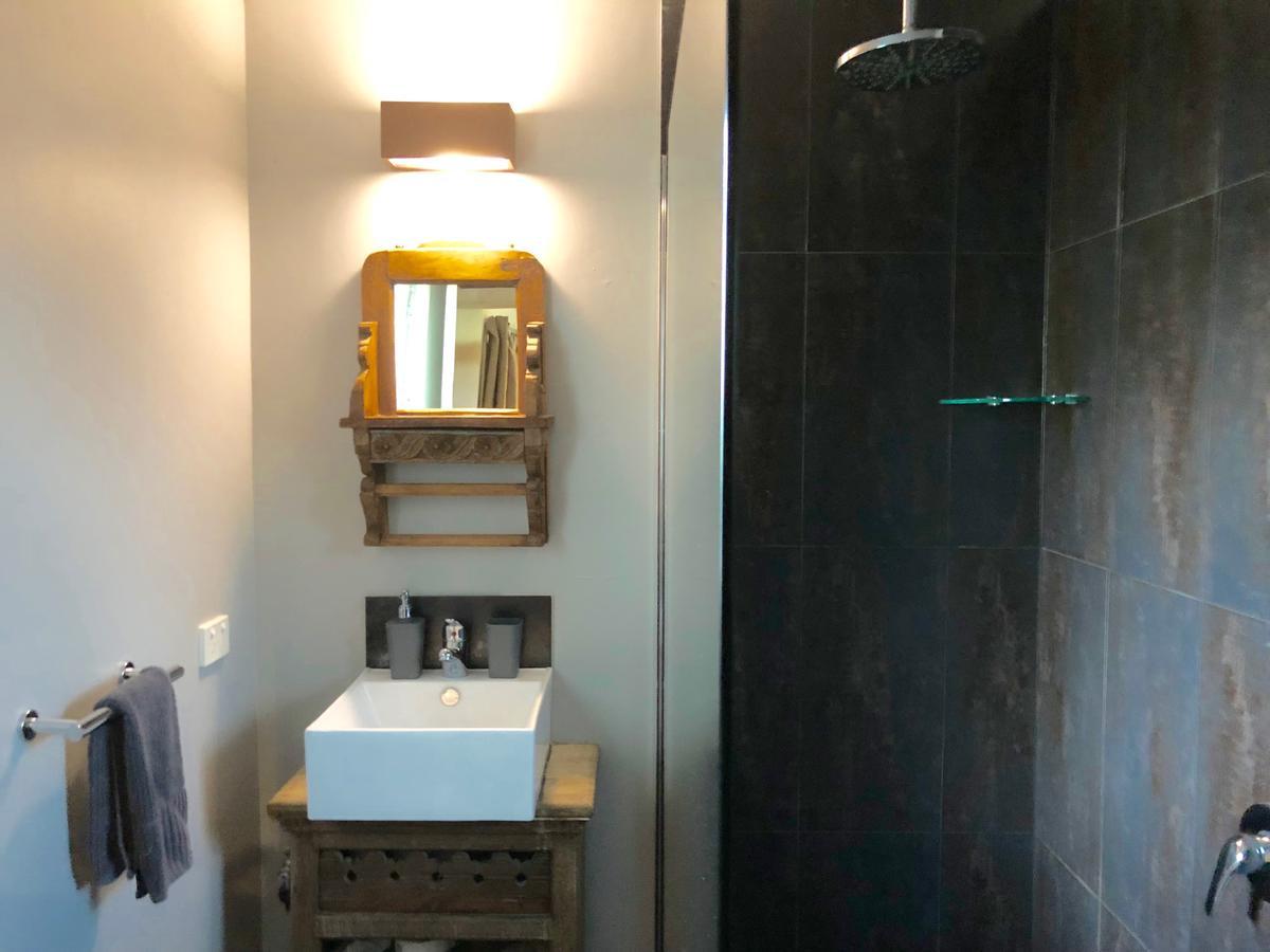 Five 3 Five Aparthotel Urangan Luaran gambar