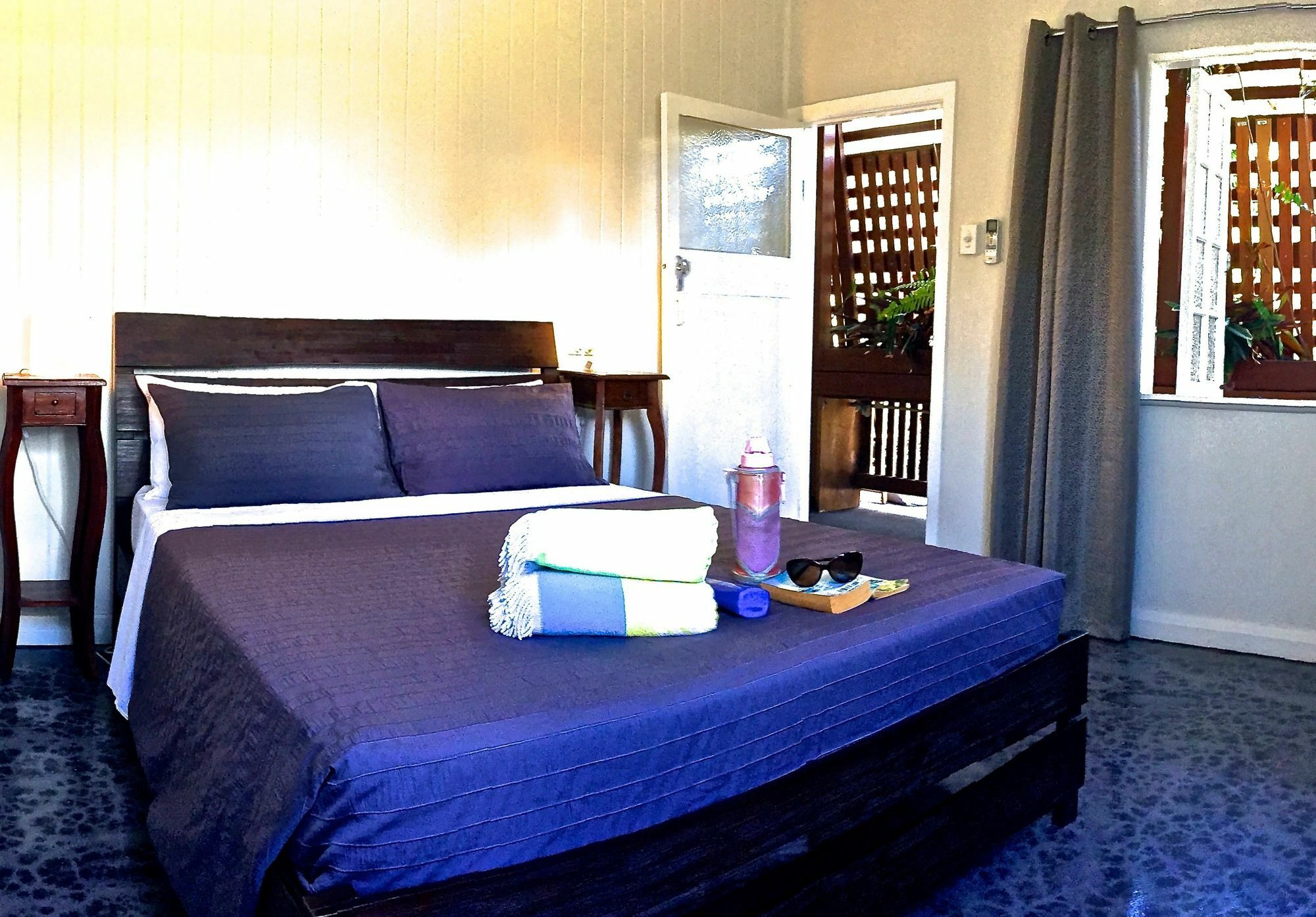 Five 3 Five Aparthotel Urangan Luaran gambar